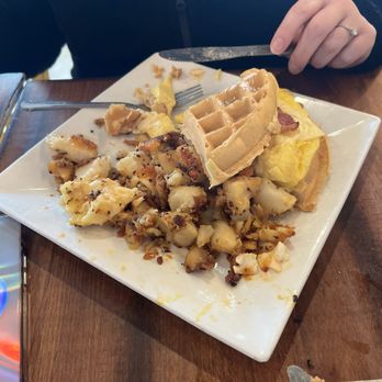 Rise N Shine  - The Griddler Sammich - Breakfast & Brunch Near Me - Syracuse, New York