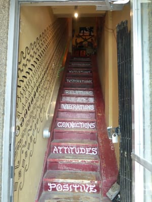 LA FIN DU VINYLE/DEATH OF VINYL by null