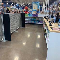 Party City - These were the unprofessional employees
