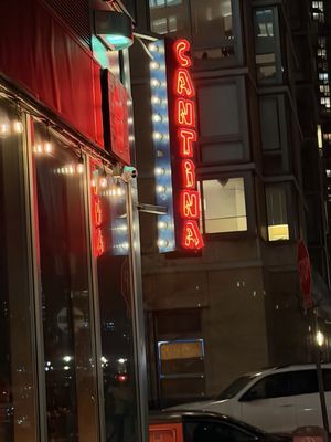 Skinnys Cantina by null