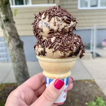 Like No Udder - Food Trucks Near Me - Providence, Rhode Island Like No Udder - Food Trucks Near Me - Providence, Rhode Island