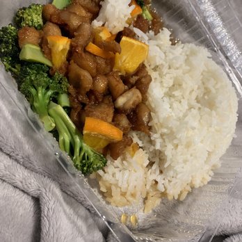 Thai Curry - Orange chicken - Thai Near Me - Gresham, Oregon