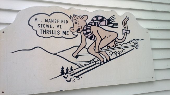 Mansfield Dairy Logo