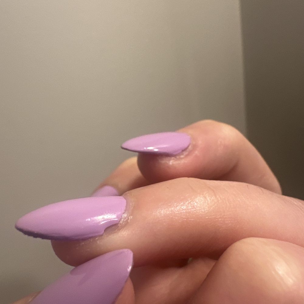 Queen Bee Nails and Spa - Chipped nail right after it was done - Nail Salons Near Me - Brighton, Massachusetts