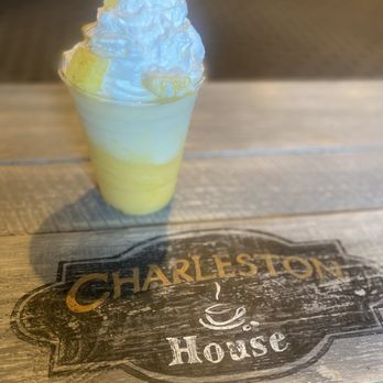 Speedway's All Star Bagel Stop - Pina colada smoothie - Bagels Near Me - New Egypt, New Jersey Speedway's All Star Bagel Stop - Pina colada smoothie - Bagels Near Me - New Egypt, New Jersey