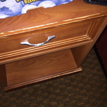 Hotel M Mount Pocono - The nightstand - Hotels Near Me - Mount Pocono, Pennsylvania