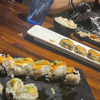 Ohayo Sushi - Avocado Roll, Texas Roll, Chicken Teriyaki, Yummy Roll - Sushi Bars Near Me - Webster, Texas