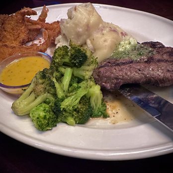 Bahama Breeze - Top Sirloin (Cooked Perfectly Medium) & Coconut Shrimp with Mashed Potatoes and Broccoli. Served with a Citrus Mustard. 10/10 - Bars Near Me - Pittsburgh, Pennsylvania