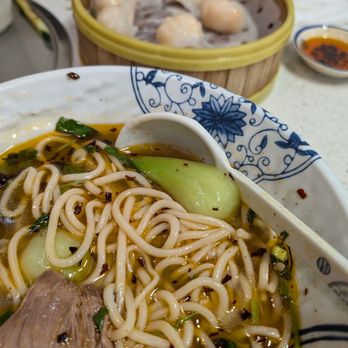Ox King Noodles - Sour and Spicy Beef Noodle Soup & Shrimp Dumplings - Chinese Near Me - Victoria, British Columbia Ox King Noodles - Sour and Spicy Beef Noodle Soup & Shrimp Dumplings - Chinese Near Me - Victoria, British Columbia