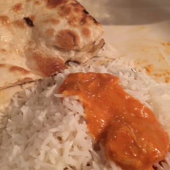 India Palace - Rice, chicken afghani sauce, piece of naan - Indian Near Me - Montgomery, Alabama