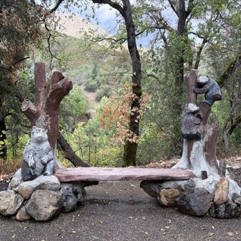 Yosemite Cedar Lodge - Hotels Near Me - El Portal, California