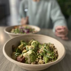 Florish - Fab Farro bowl
