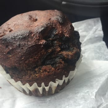 Capucine et Tournesol - Muffin kamut-bleuets - Bakeries Near Me - Montreal, Quebec Capucine et Tournesol - Muffin kamut-bleuets - Bakeries Near Me - Montreal, Quebec