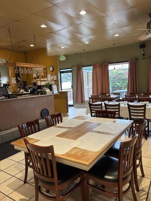 Patio Filipino by null