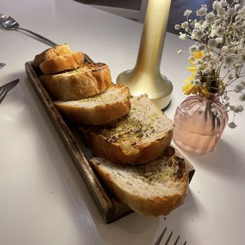 Estiatorio Plaka - Bread platter - Greek Near Me - Baltimore, Maryland Estiatorio Plaka - Bread platter - Greek Near Me - Baltimore, Maryland