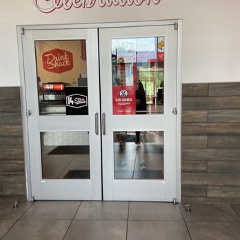 Slim Chickens - American Near Me - Celebration, Florida Slim Chickens - American Near Me - Celebration, Florida