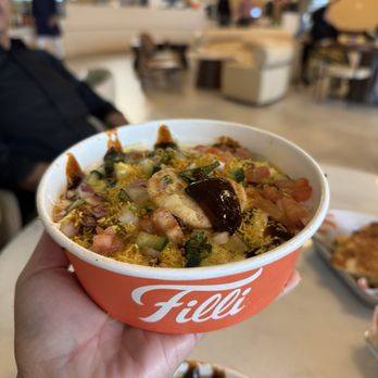 Filli Cafe - Samosa chaat - Coffee & Tea Near Me - Villa Park, Illinois