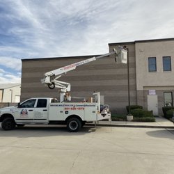 Homeland Electric - Parking lot maintenance