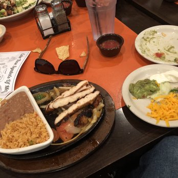 El Fenix - Mexican Near Me - Dallas, Texas