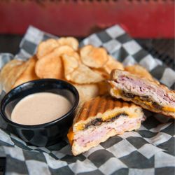 Lost Pizza Co-Cleveland - Delta Melt