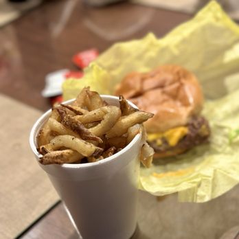 BUD’S BURGERS - Updated February 2025 - 448 Photos & 1030 Reviews