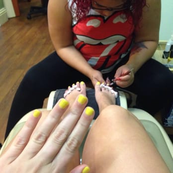 Wellington Day Spa - Yellow shellac !! - Day Spas Near Me - Wellington, Florida Wellington Day Spa - Yellow shellac !! - Day Spas Near Me - Wellington, Florida