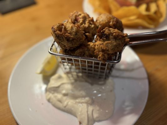 Coast Bar & Grill by null