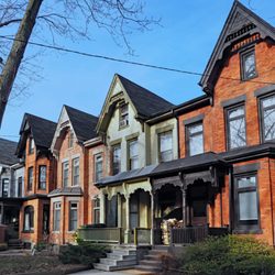 Gus Papaioannou - Realosophy Realty - We begin with a No Obligation Buying or Selling Consult. Discuss your goals, concerns and prepare you for your sale or purchase.
