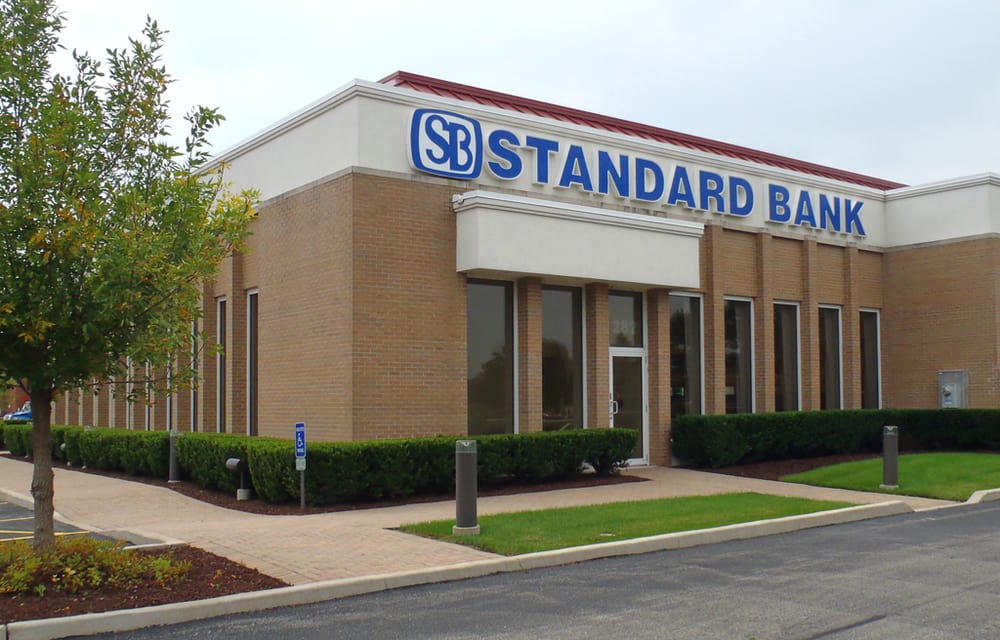 STANDARD BANK AND TRUST CO 282 N er Rd, Bolingbrook, Illinois