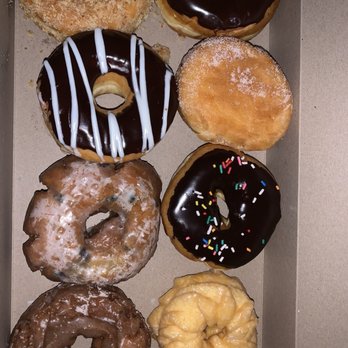 Dandee Donut Factory - Dandee, marble, blueberry, sour cream, Boston cream, jelly filled, chocolate, French cruller - Donuts Near Me - Pompano Beach, Florida Dandee Donut Factory - Dandee, marble, blueberry, sour cream, Boston cream, jelly filled, chocolate, French cruller - Donuts Near Me - Pompano Beach, Florida
