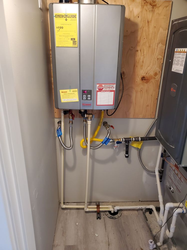 Slide of Titan Plumbing and Drain