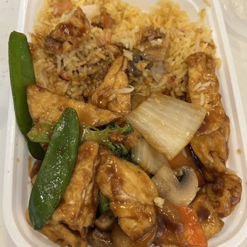 Chen's Kitchen - Quite good tofu in mixed veggies - Chinese Near Me - Bayville, New York Chen's Kitchen - Quite good tofu in mixed veggies - Chinese Near Me - Bayville, New York