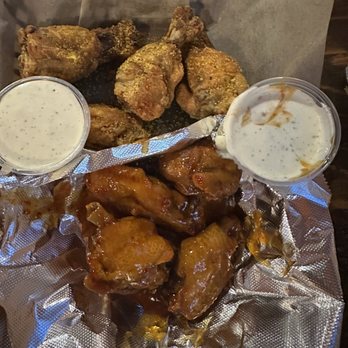 Wings Y Mas - Lemon pepper and sweet n spicy wings - Chicken Wings Near Me - Tucson, Arizona Wings Y Mas - Lemon pepper and sweet n spicy wings - Chicken Wings Near Me - Tucson, Arizona