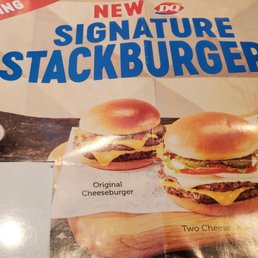 This advertisement shows original with 2 patties. Yet when you purchase, it's one flat horse meat patty.
