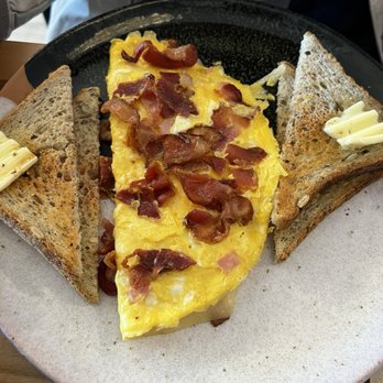 Lokal Coffee - Omelette - Coffee & Tea Near Me - Cranford, New Jersey Lokal Coffee - Omelette - Coffee & Tea Near Me - Cranford, New Jersey