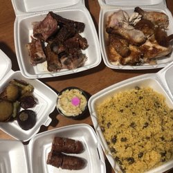 Viktor Pollo - Left to right (longaniza, batata, costillas, pollo, arroz)