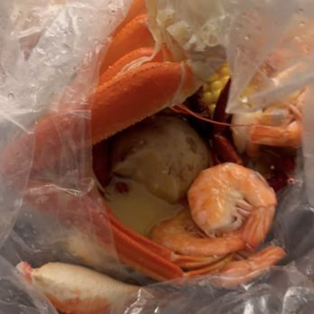 Shaking Seafood - Seafood Near Me - Dorchester, Massachusetts Shaking Seafood - Seafood Near Me - Dorchester, Massachusetts