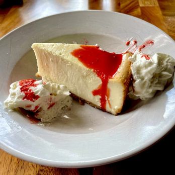 The Big Chill and Grill - Strawberry shortcake yummy - New American Near Me - Chattanooga, Tennessee