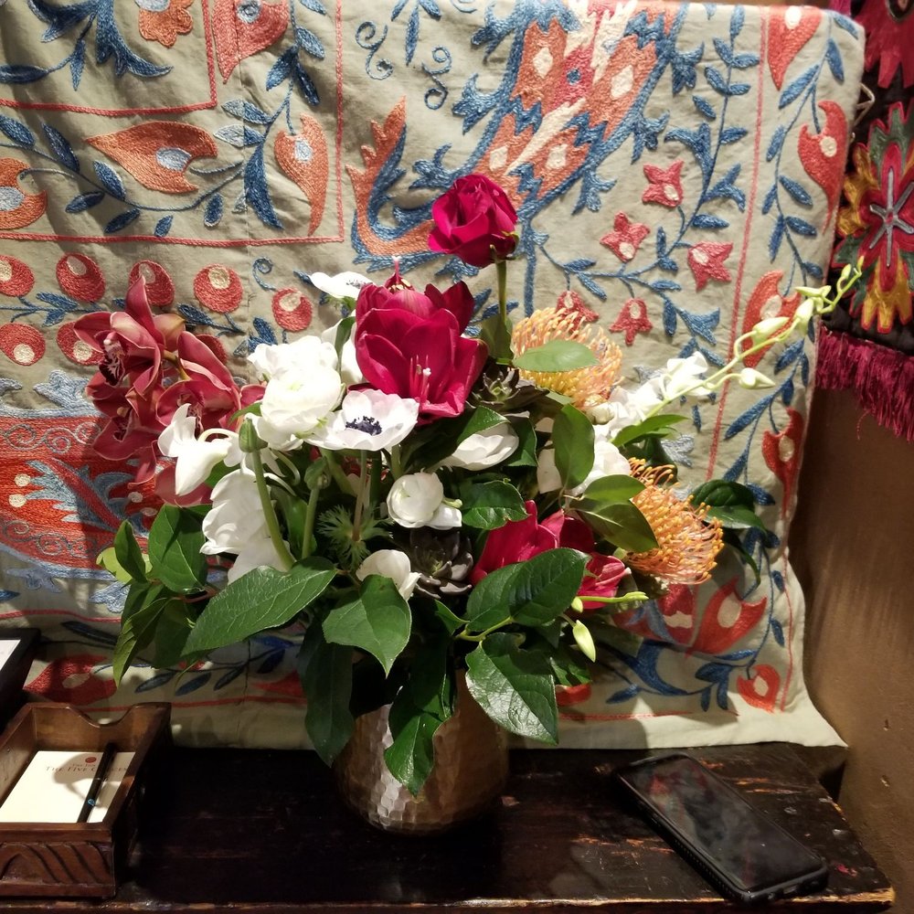 Bloomstream Flowers - Beautiful arrangement I got for my girlfriend for valentine's day! - Florists Near Me Bloomstream Flowers - Beautiful arrangement I got for my girlfriend for valentine's day! - Florists Near Me