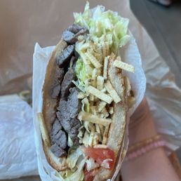 Pan Con Bistec
