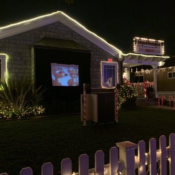 Candy Cane Lane - Holiday Decorating Services Near Me - El Segundo, California Candy Cane Lane - Holiday Decorating Services Near Me - El Segundo, California