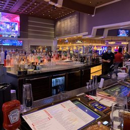 CHARLIE’S SPORTS BAR - Updated September 2025 - 516 Photos & 239 ...