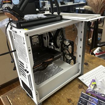 PC Simplicity - My computer upon pickup. (It was together minus the side plate when I brought it. - Data Recovery Near Me - Prescott Valley, Arizona