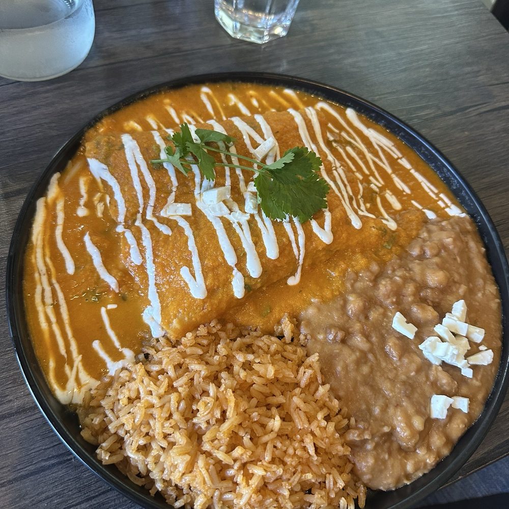 La Chingona - Mexican Near Me - Seattle, Washington La Chingona - Mexican Near Me - Seattle, Washington