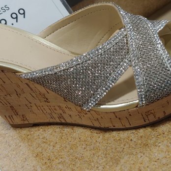DSW Designer Shoe Warehouse - Fell in love with this shoe! Had to buy silver shoes for wedding I'm in next weekend. - Shoe Stores Near Me - Jacksonville, Florida