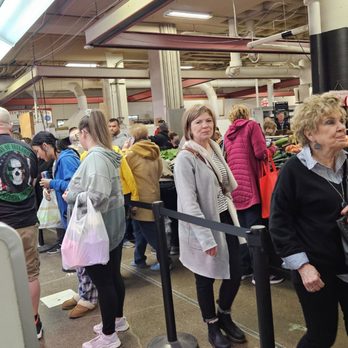 Potts Deli & Grille - Broadway Market- lines everywhere - Delis Near Me - Cheektowaga, New York