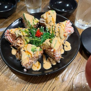 KOW Restaurant - SUSHI PIZZA - Comfort Food Near Me - Miami, Florida KOW Restaurant - SUSHI PIZZA - Comfort Food Near Me - Miami, Florida