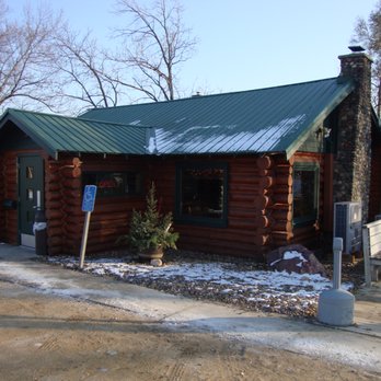 Phil's Tara Hideaway - Outside of the building, view looking southeast. - New American Near Me - Stillwater, Minnesota Phil's Tara Hideaway - Outside of the building, view looking southeast. - New American Near Me - Stillwater, Minnesota