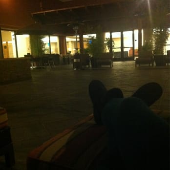 Hilton Concord - Atrium - Hotels Near Me - Concord, California