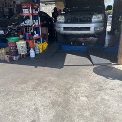Sal's Fast Lube - Oil change